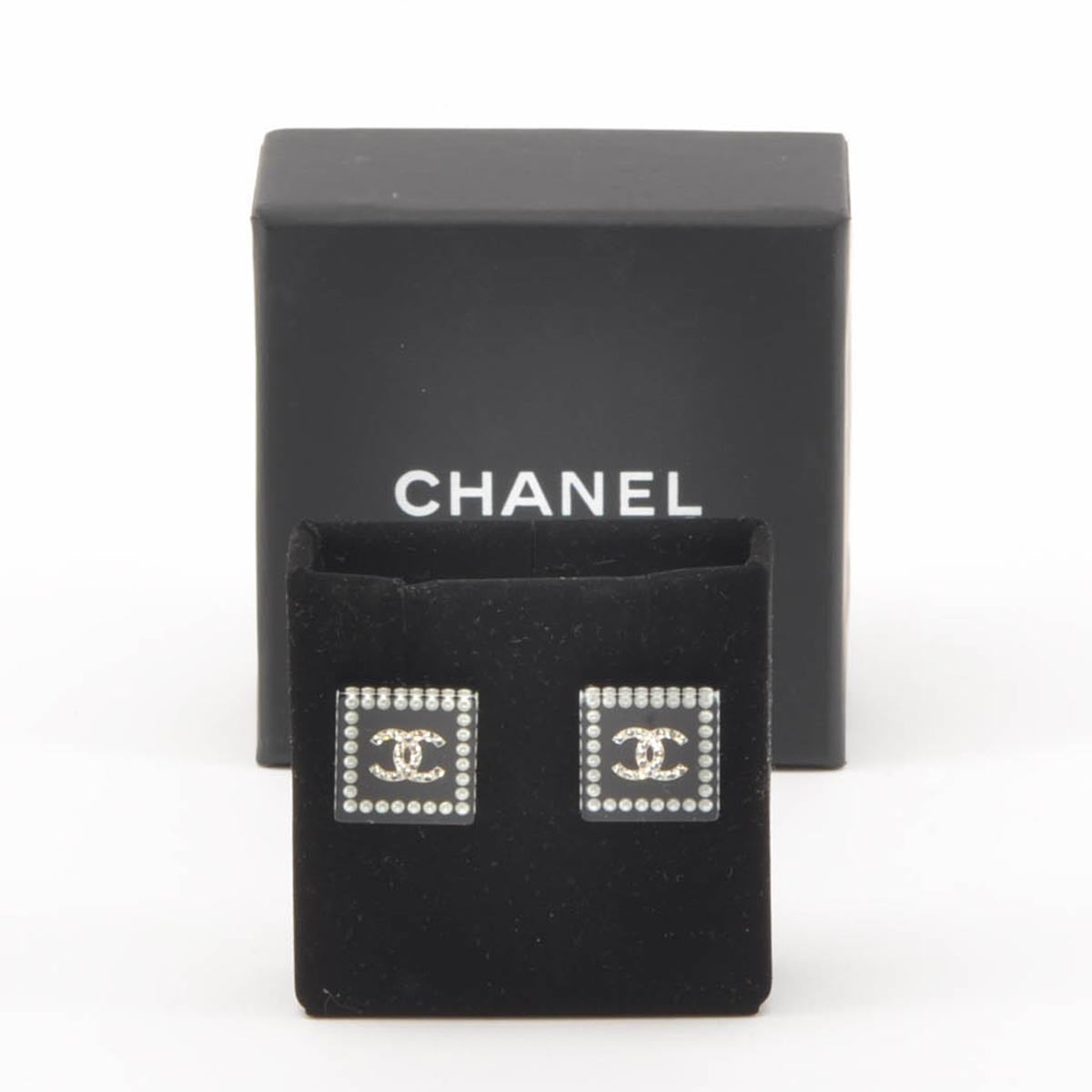 Chanel Black Square CC Logo Earrings – myfirstshopifystore.com