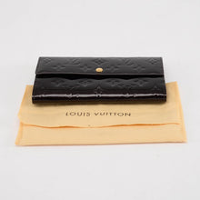 Louis Vuitton Amarante Vernis Sarah Wallet