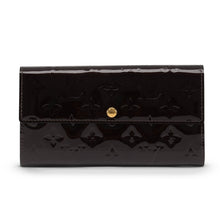 Louis Vuitton Amarante Vernis Sarah Wallet